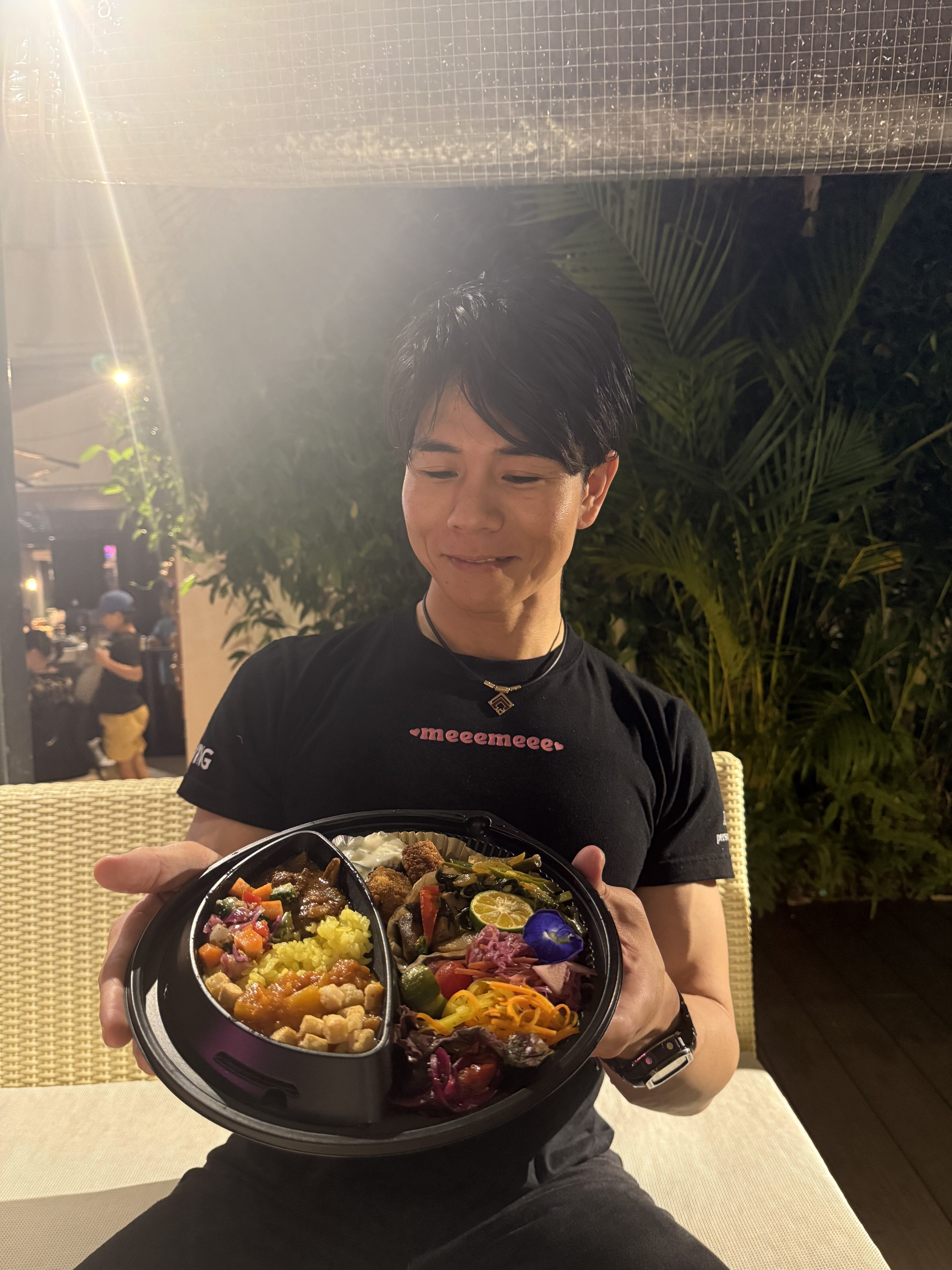 サコメシ食べてきた